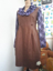 Slika: Vintage smeđa haljina na tregere