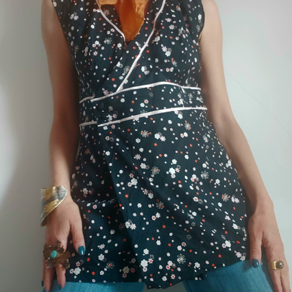 Slika: Vintage cvjetna bluza