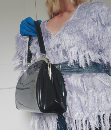 Slika: Vintage lakirana torba