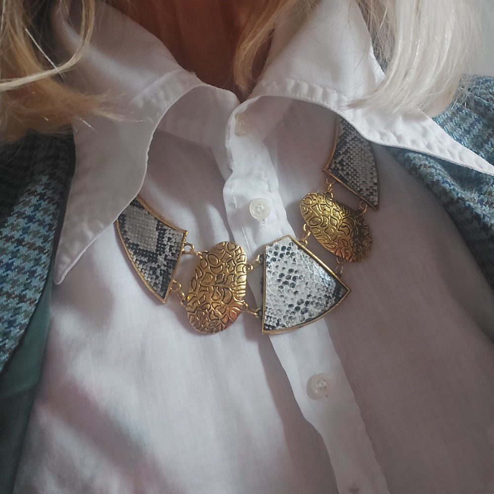 Slika od Vintage ogrlica zmijskog uzorka